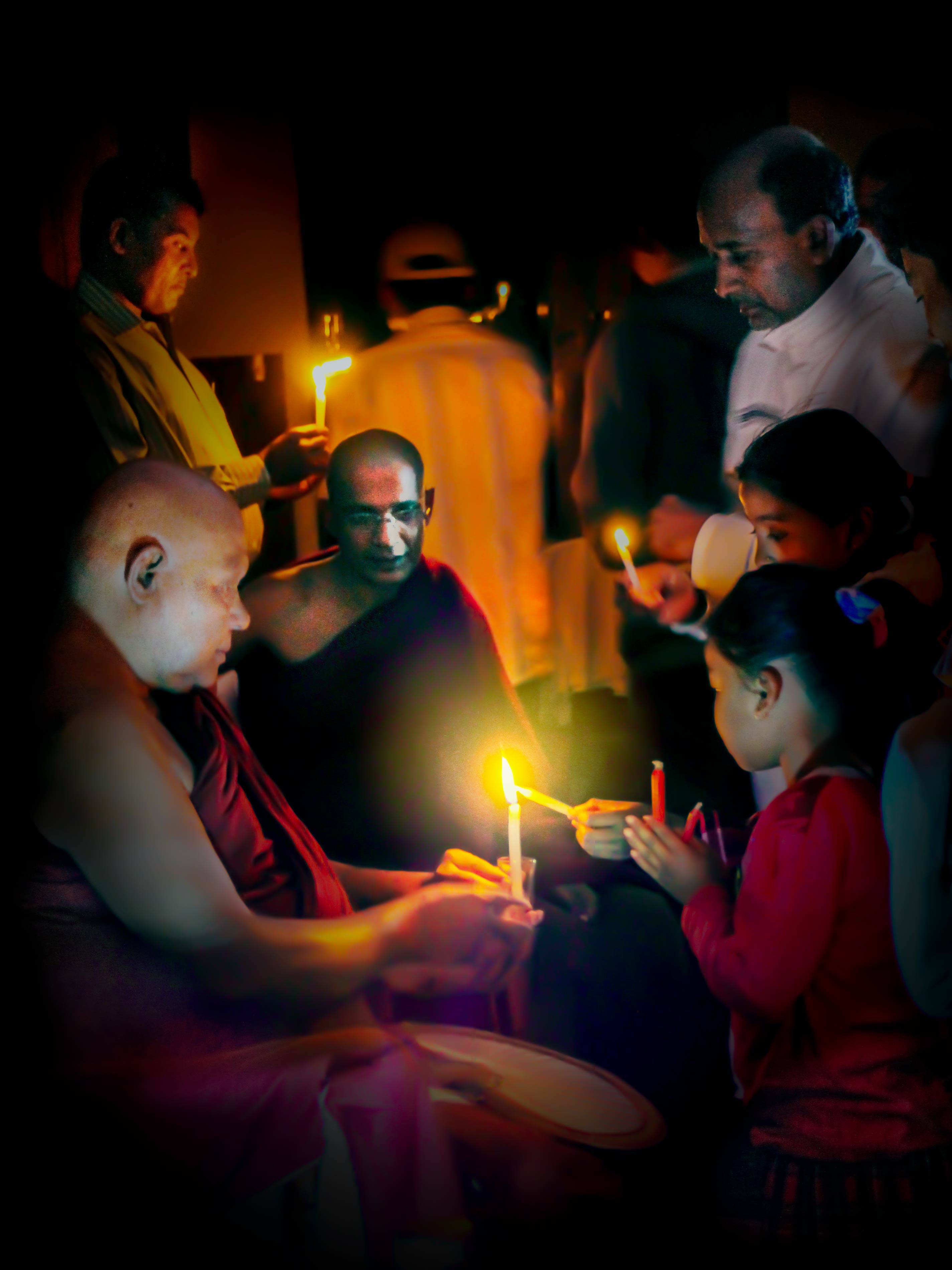 圣法大长老莅临兜率天尼泊尔雪域道场与僧俗一起度过殊胜的佛陀日